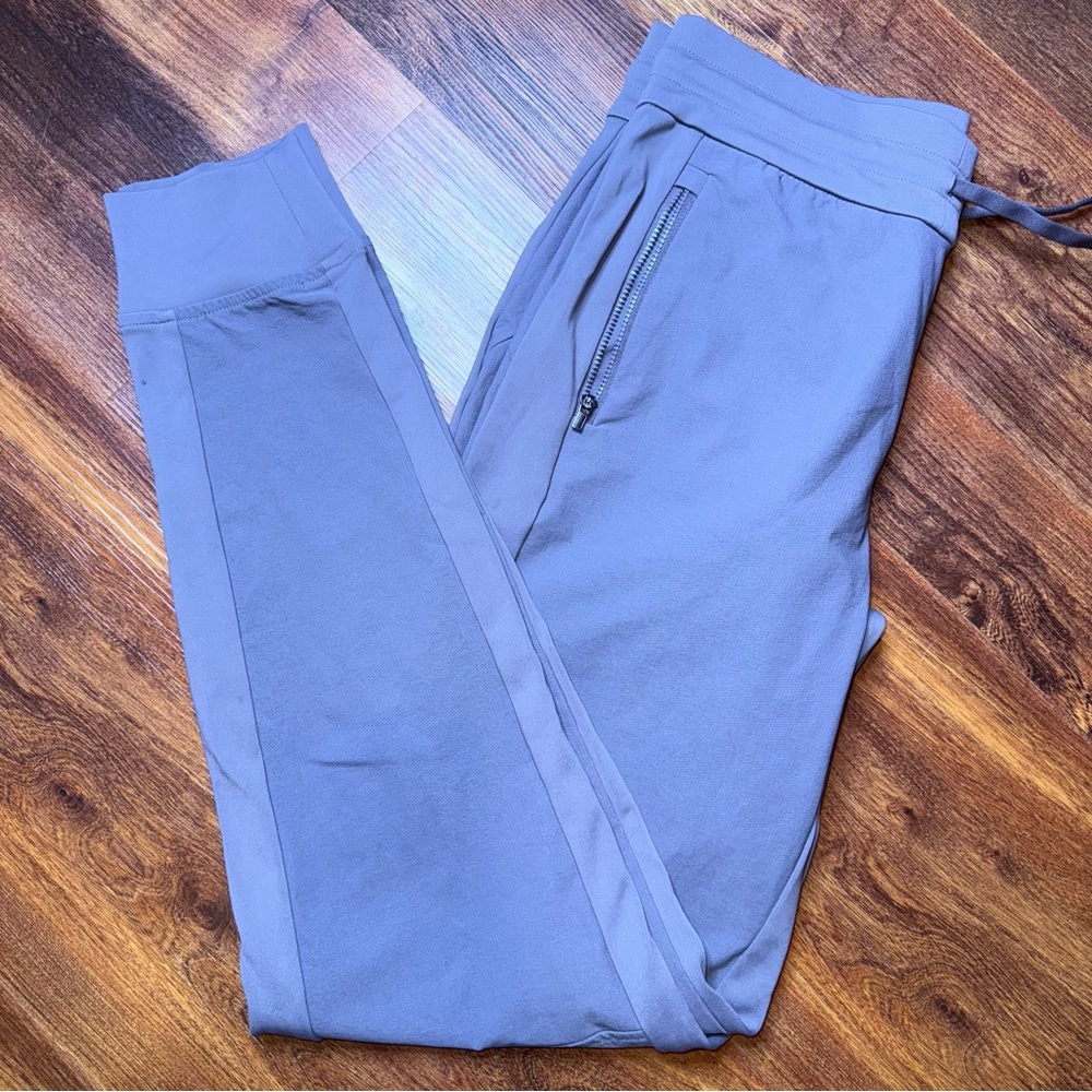 Athleta Headlands Hybrid Trek Mid Rise Jogger Dusty Violet - Picture 5 of 8